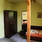 Guest house Kaminek 3*