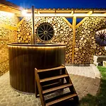 Kaminek Nove Hrady (Ceske Budejovice)