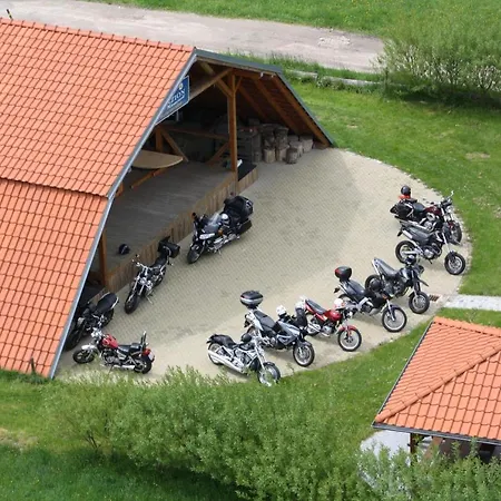 Kaminek Nove Hrady (Ceske Budejovice)