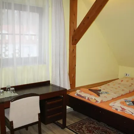 Kaminek 3* Nové Hrady
