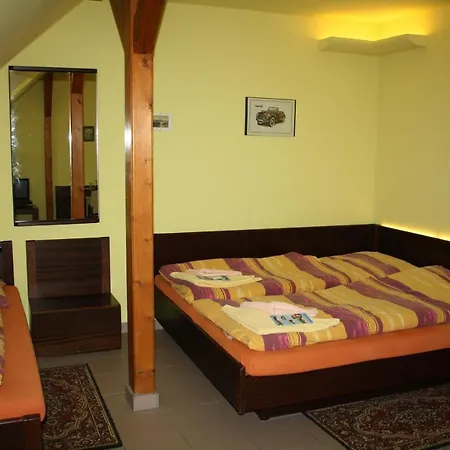 Kaminek 3* Nove Hrady (Ceske Budejovice)